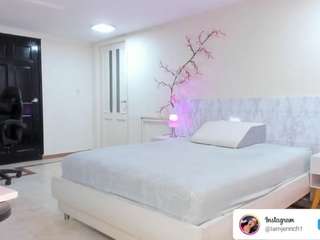 charolbruce live cam preview