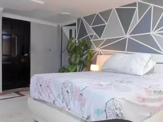 charolbruce's Live Sex Cam Show