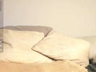 euphoricbunny's CamSoda show and profile