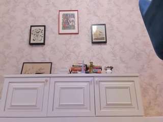 iolantthe webcam model