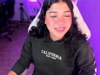 layla-golden