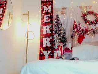 layla-golden Live Webcam on CamSoda