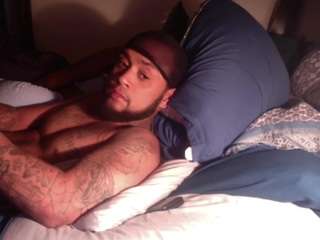 ricandick1418 Live Webcam on CamSoda