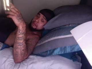 ricandick1418 Live Webcam on CamSoda