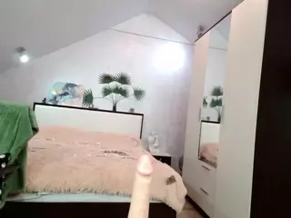 rinapinkthree11's Live Sex Cam Show