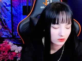 AkemiSora's Live Sex Cam Show