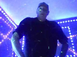 camcouple4u Live Webcam on CamSoda