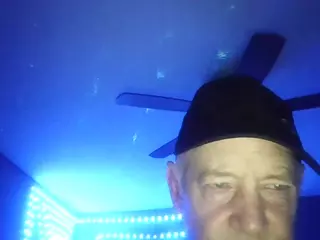 camcouple4u's Live Sex Cam Show
