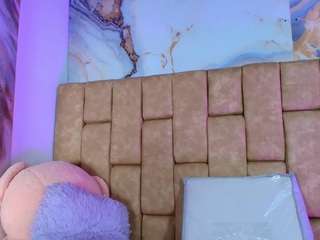 Katy live cam preview