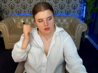 KristiMoons's Live Sex Cam Show