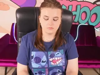 KristiMoons's Live Sex Cam Show