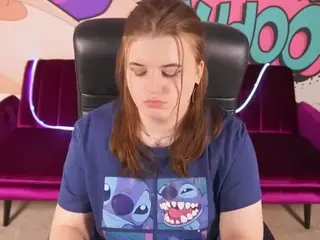 KristiMoons's Live Sex Cam Show