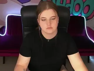 KristiMoons's Live Sex Cam Show