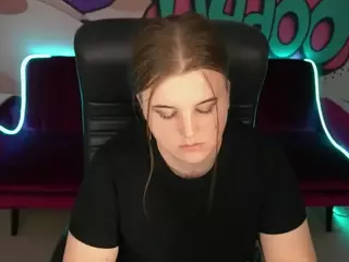 KristiMoons's Live Sex Cam Show