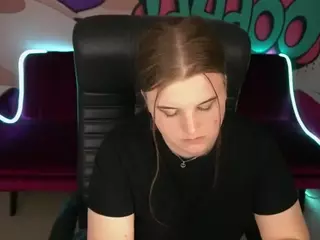 KristiMoons's Live Sex Cam Show