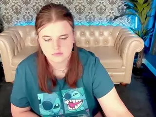 KristiMoons's Live Sex Cam Show
