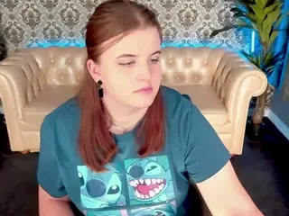 KristiMoons's Live Sex Cam Show