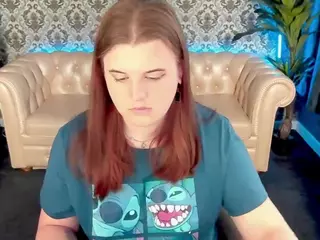 KristiMoons's Live Sex Cam Show
