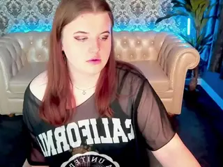 KristiMoons's Live Sex Cam Show