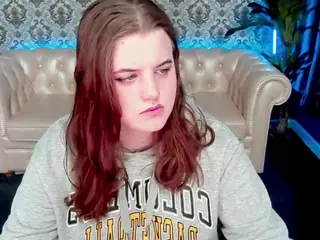 KristiMoons's Live Sex Cam Show