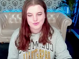 KristiMoons's Live Sex Cam Show