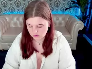 KristiMoons's Live Sex Cam Show