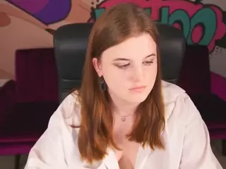 KristiMoons's Live Sex Cam Show
