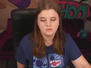KristiMoons's Live Sex Cam Show