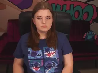KristiMoons's Live Sex Cam Show