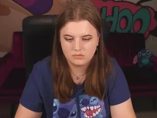 KristiMoons's Live Sex Cam Show