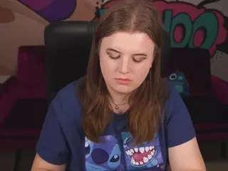 KristiMoons's Live Sex Cam Show