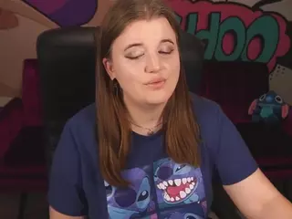 KristiMoons's Live Sex Cam Show