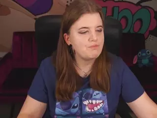 KristiMoons's Live Sex Cam Show