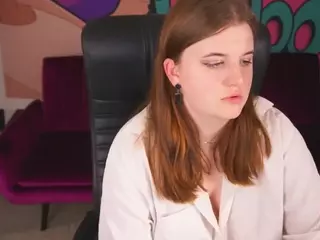 KristiMoons's Live Sex Cam Show