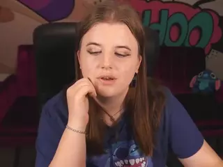 KristiMoons's Live Sex Cam Show