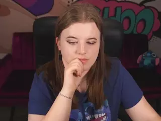 KristiMoons's Live Sex Cam Show