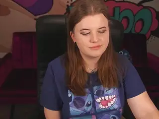 KristiMoons's Live Sex Cam Show