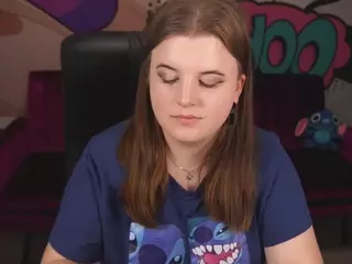 KristiMoons's Live Sex Cam Show