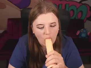 KristiMoons's Live Sex Cam Show