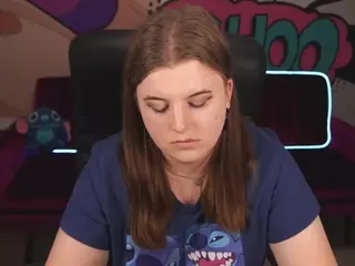 KristiMoons's Live Sex Cam Show
