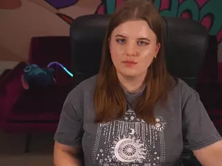 KristiMoons's Live Sex Cam Show