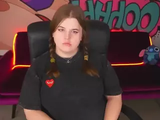 KristiMoons's Live Sex Cam Show