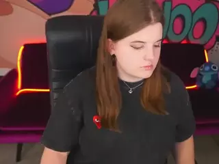 KristiMoons's Live Sex Cam Show