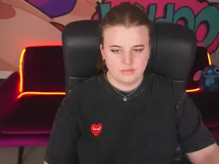 KristiMoons's Live Sex Cam Show