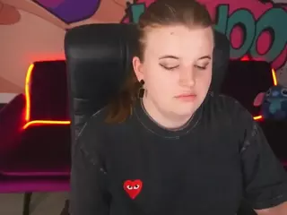 KristiMoons's Live Sex Cam Show