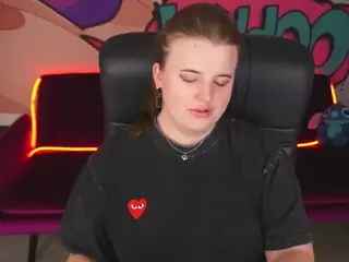 KristiMoons's Live Sex Cam Show
