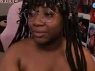 noellawilderr live webcam show