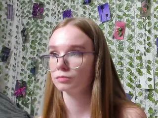 Stacey-Kis's Live Sex Cam Show