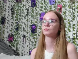 Stacey-Kis's Live Sex Cam Show