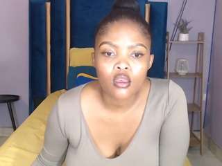 sweetcaramellelox from CamSoda is Freechat